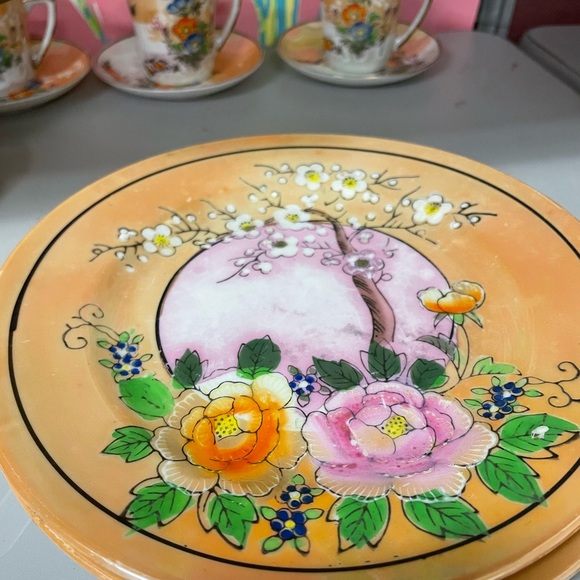 Vintage-Hand Painted CeramicCruetSet,1920's Japan,serving dish(2),cups/saucers 4 - Picture 7 of 16